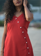 Tiara Red
